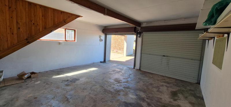 4 Bedroom Property for Sale in Dana Bay Western Cape